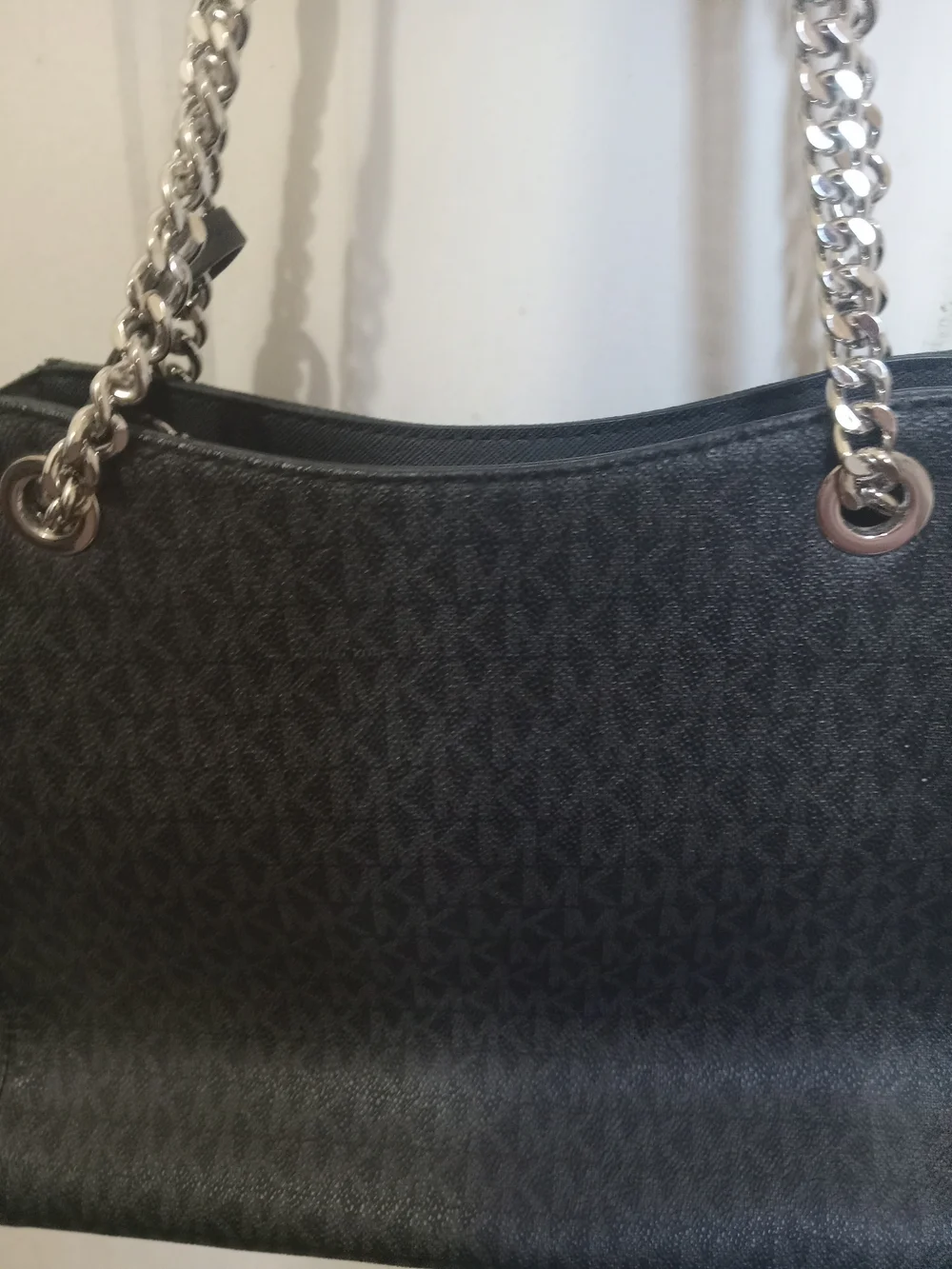 Michael Kors sophisticated michael